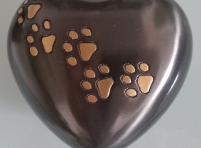 Urne coeur chat en bronze
