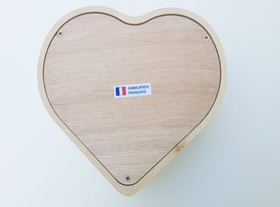 Urne coeur bois verni